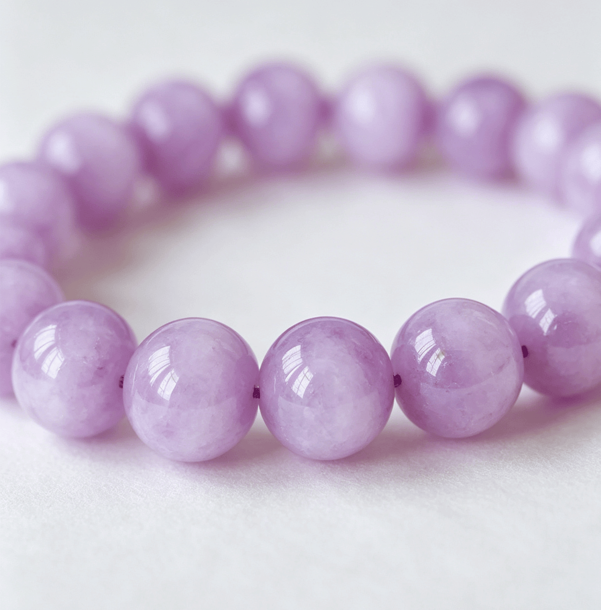 Natural Kunzite Crystal Bracelet Lavender Purple Healing Stone
